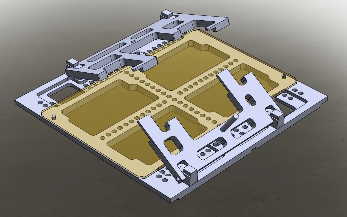 Render CAD 3D — fixture multi-material aluminio y Durostone con clamps